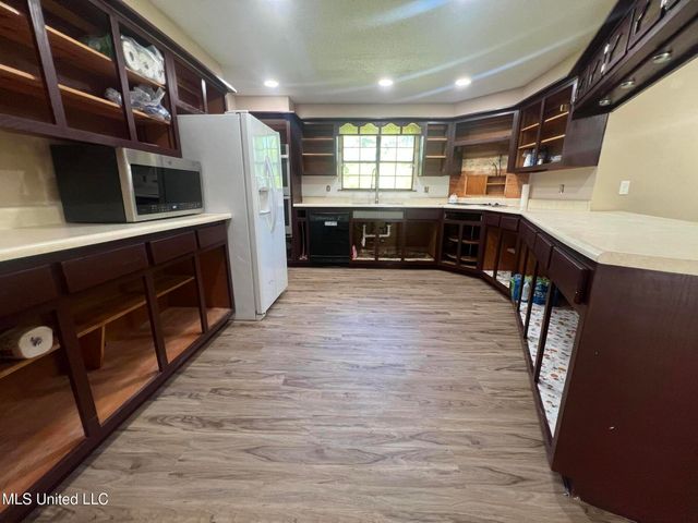 17116 Pierce Street, Moss Point, MS 39562