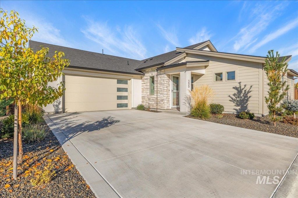 399 S Big Star Ln, Eagle, ID 83616 photo 2