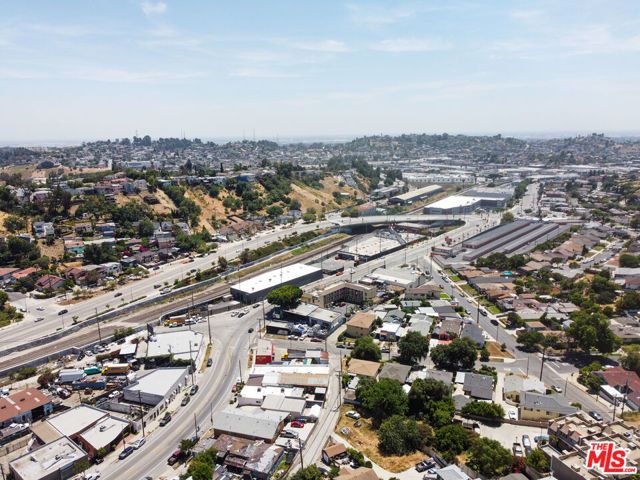 5017 Ithaca Avenue, Los Angeles, CA 90032