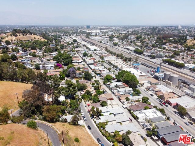 5017 Ithaca Avenue, Los Angeles, CA 90032