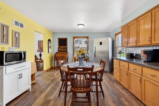 704 W WISCONSIN AVENUE, Kaukauna, WI 54130