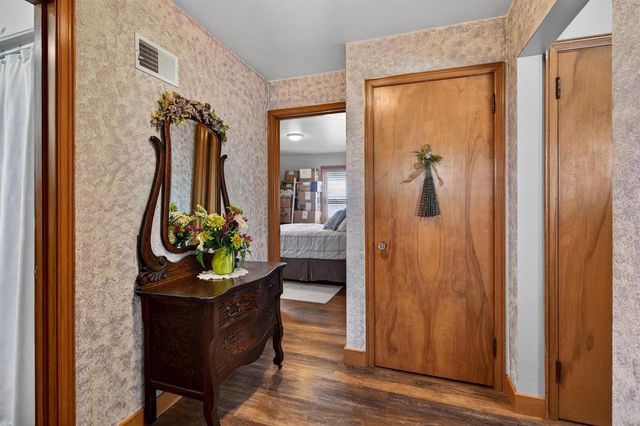 704 W WISCONSIN AVENUE, Kaukauna, WI 54130