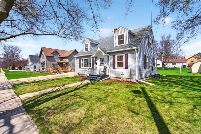704 W WISCONSIN AVENUE, Kaukauna, WI 54130
