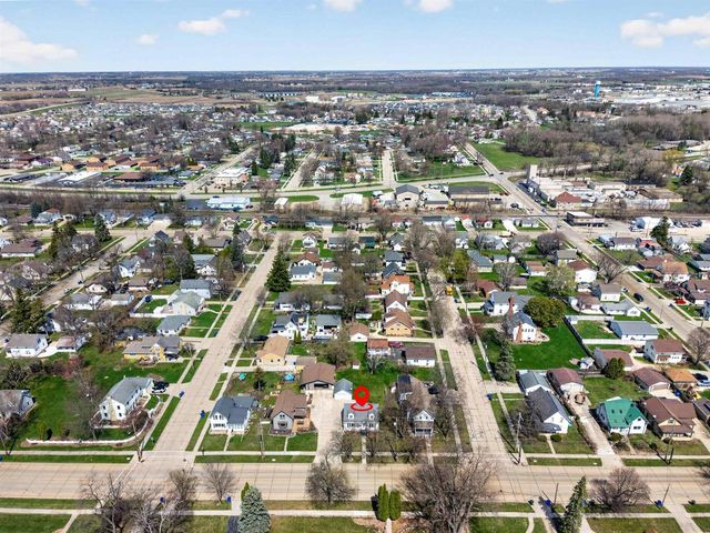 704 W WISCONSIN AVENUE, Kaukauna, WI 54130