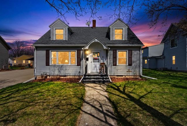 704 W WISCONSIN AVENUE, Kaukauna, WI 54130