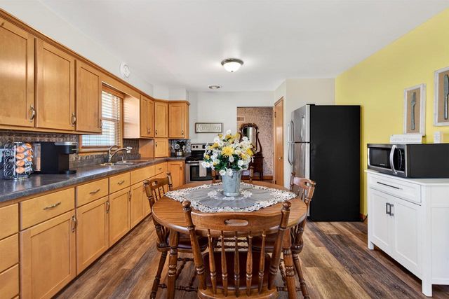 704 W WISCONSIN AVENUE, Kaukauna, WI 54130