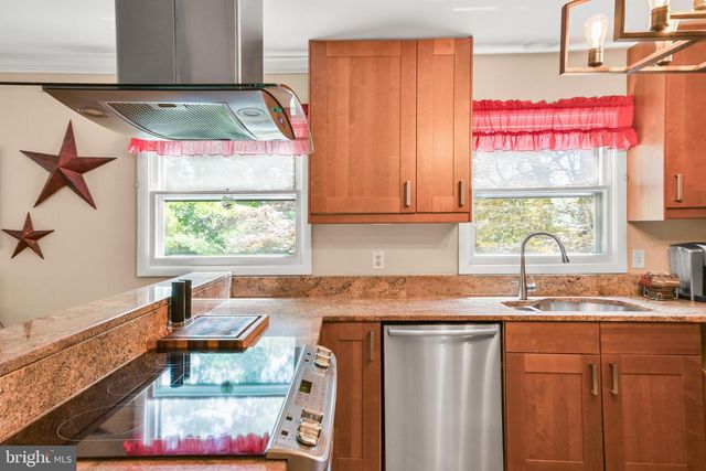 7309 WESTWOOD DR, Frederick, MD 21701