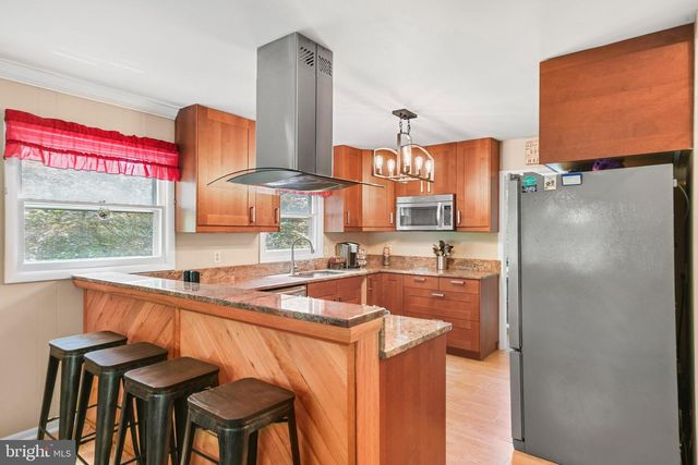 7309 WESTWOOD DR, Frederick, MD 21701