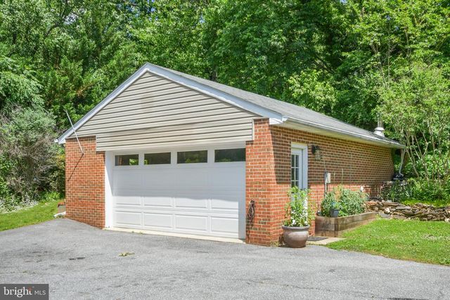 7309 WESTWOOD DR, Frederick, MD 21701