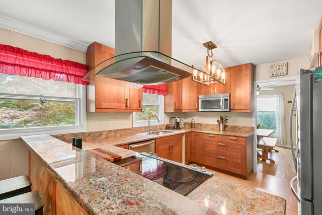 7309 WESTWOOD DR, Frederick, MD 21701
