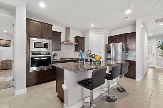 4528 Skyline Loop NE, Rio Rancho, NM 87144