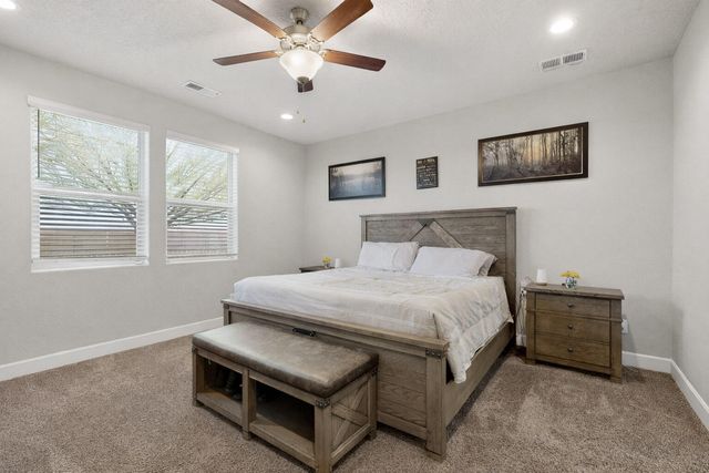 4528 Skyline Loop NE, Rio Rancho, NM 87144