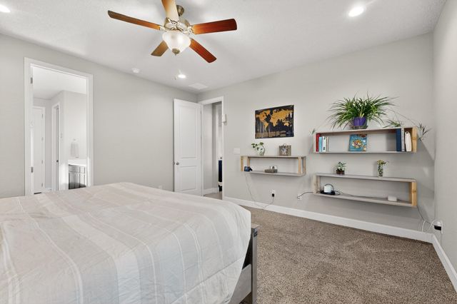 4528 Skyline Loop NE, Rio Rancho, NM 87144