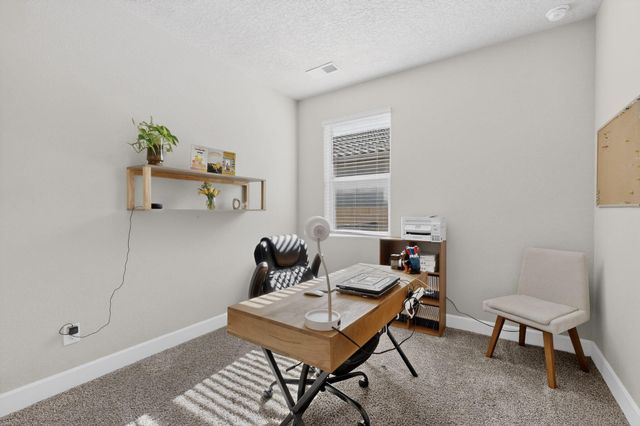 4528 Skyline Loop NE, Rio Rancho, NM 87144