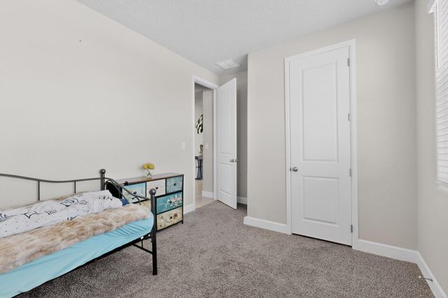 4528 Skyline Loop NE, Rio Rancho, NM 87144