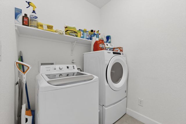 4528 Skyline Loop NE, Rio Rancho, NM 87144