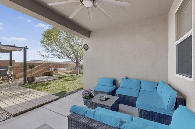 4528 Skyline Loop NE, Rio Rancho, NM 87144