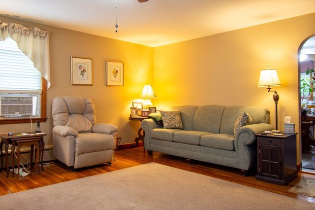 69 Airport Rd, Dudley, MA 01571
