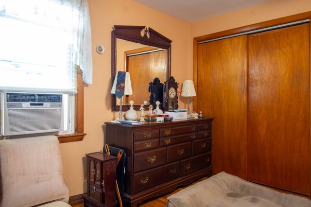 69 Airport Rd, Dudley, MA 01571
