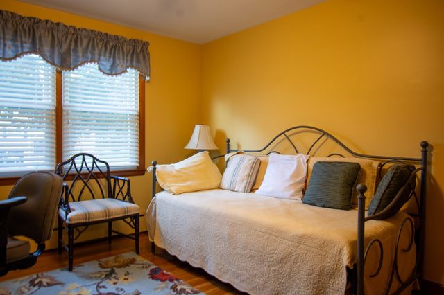 69 Airport Rd, Dudley, MA 01571