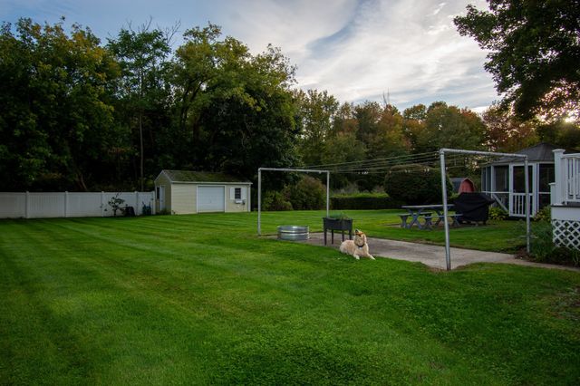 69 Airport Rd, Dudley, MA 01571