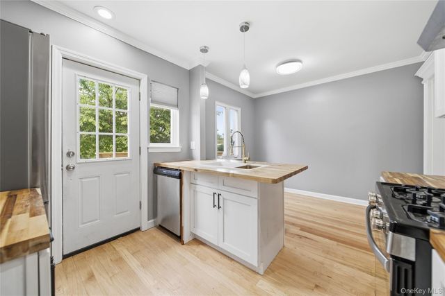 157-49 9th Avenue, Whitestone, NY 11357