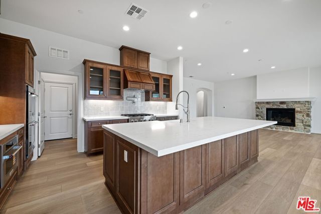 3604 Pathway Court, Bakersfield, CA 93311