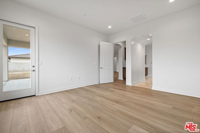 3604 Pathway Court, Bakersfield, CA 93311