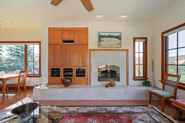 20 Mosswood Ct, Copperopolis, CA 95228