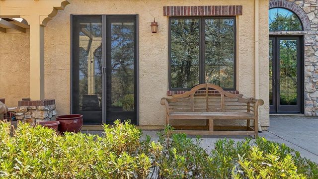 20 Mosswood Ct, Copperopolis, CA 95228