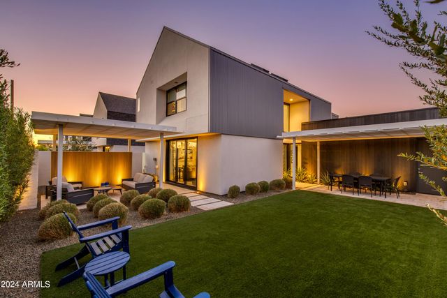 1341 E POMELO GROVE Lane, Phoenix, AZ 85014