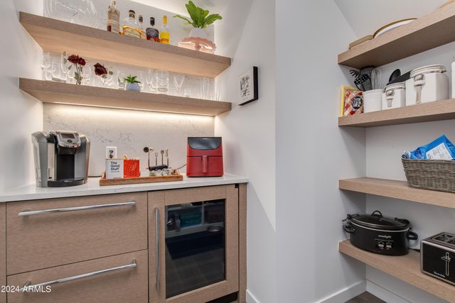 1341 E POMELO GROVE Lane, Phoenix, AZ 85014