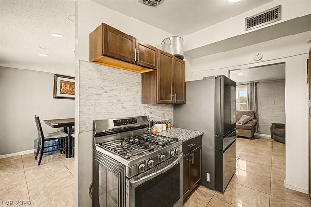 4773 East Harmon Avenue, Las Vegas, NV 89121