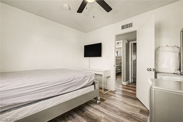 4773 East Harmon Avenue, Las Vegas, NV 89121