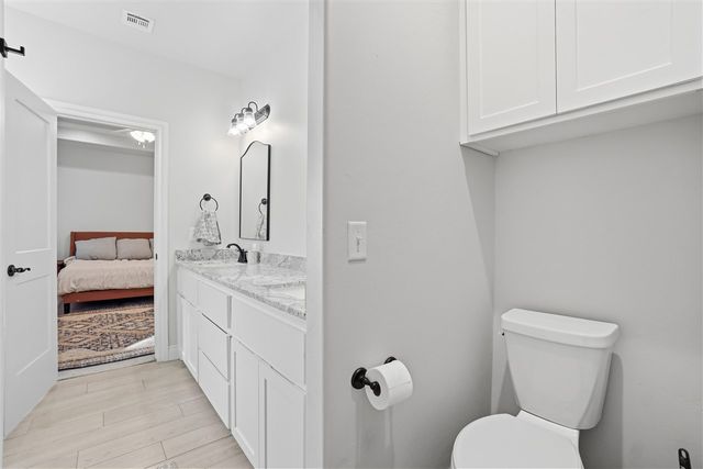 214 NW Sandstone Ave, Cache, OK 73527