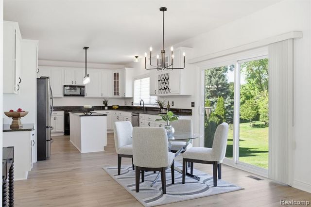 16565 Sherwood Lane, Northville, MI 48168