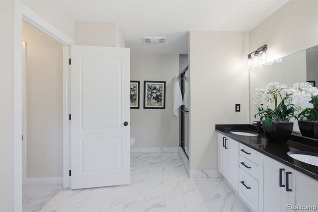 16565 Sherwood Lane, Northville, MI 48168