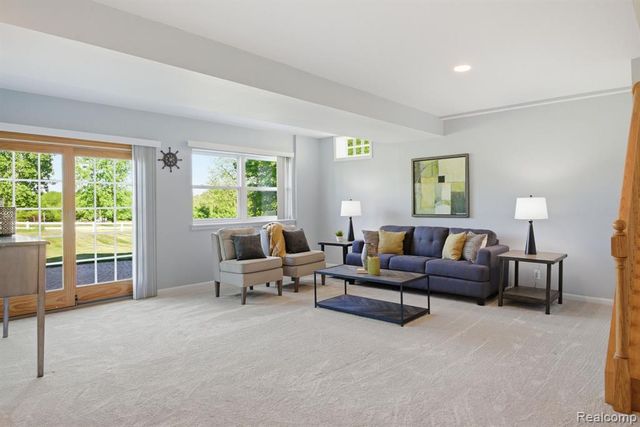 16565 Sherwood Lane, Northville, MI 48168