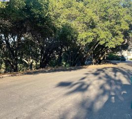 25265 Morse Ct, Hayward, CA 94542