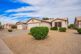 1464 E RUNAWAY BAY Drive, Chandler, AZ 85249