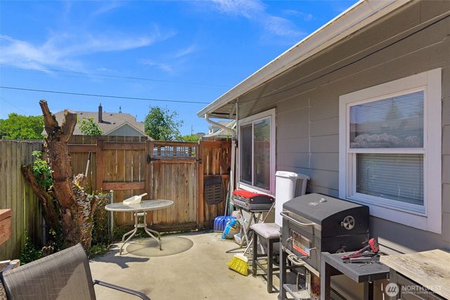 3710 E I Street, Tacoma, WA 98404