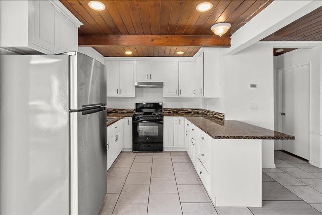 1238 Granada Avenue, Salinas, CA 93906