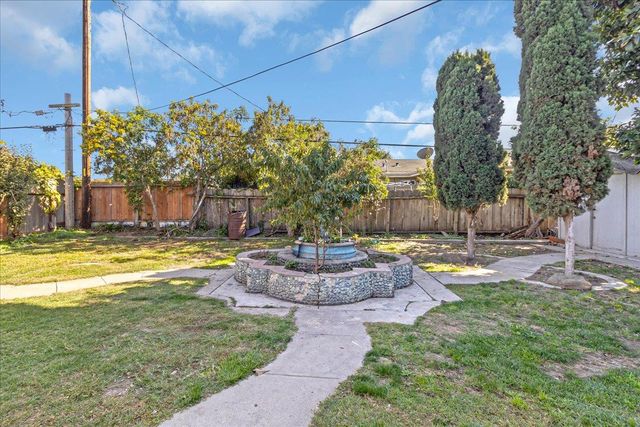 1238 Granada Avenue, Salinas, CA 93906