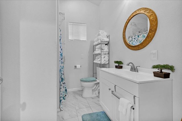 1238 Granada Avenue, Salinas, CA 93906