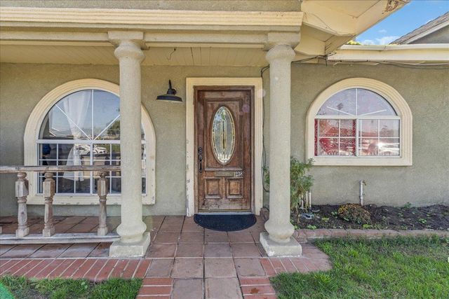 1238 Granada Avenue, Salinas, CA 93906