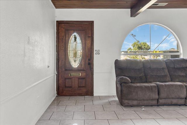 1238 Granada Avenue, Salinas, CA 93906