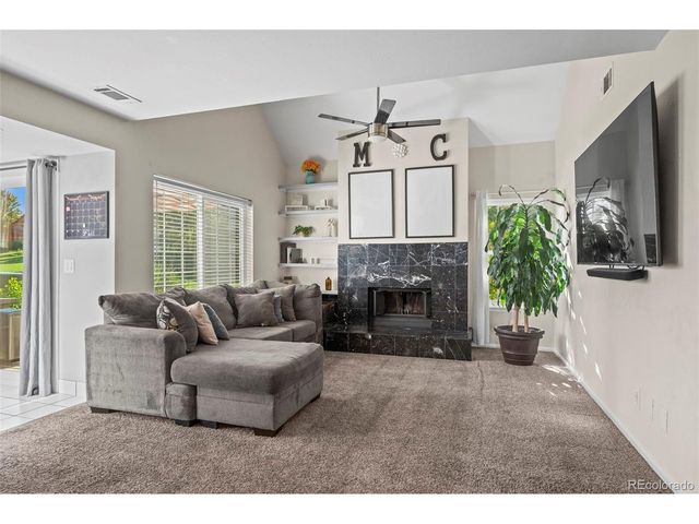 2101 S Victor St B, Aurora, CO 80014