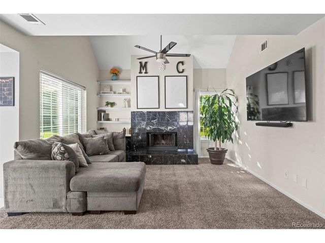 2101 S Victor St B, Aurora, CO 80014