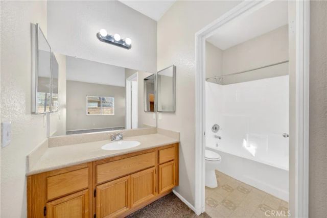 43865 Gingham, Lancaster, CA 93535