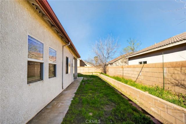 43865 Gingham, Lancaster, CA 93535